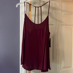 No boundaries burgundy tank top
